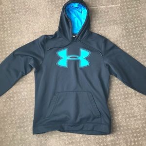 Black with Blue Under Armour sweatshirt size M